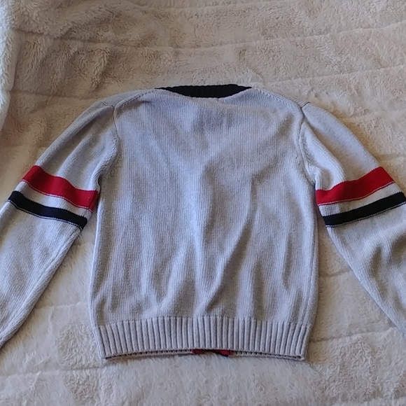 Kenneth Cole Reaction kids sweater Size 7 - Picture 3 of 3